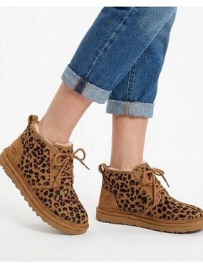 Ugg Neumel Leopard Print Lace Up Suede Calf Hair Ankle Boot Chukka Shoe Women 7